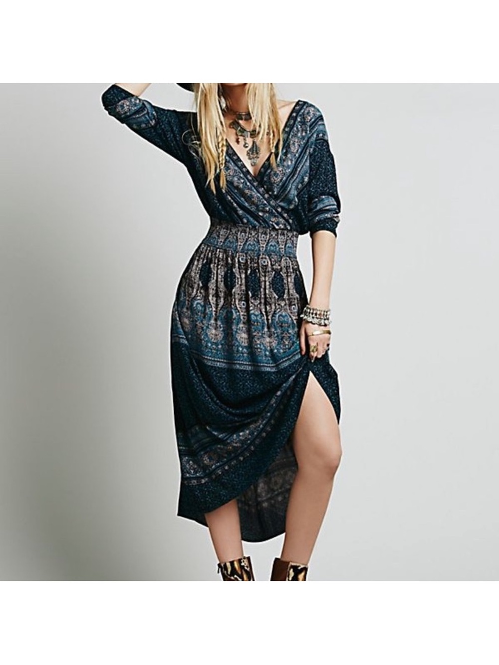 0117. Free People “She’s A Lady” Reversible Navy & Teal Printed Maxi Dress NWOT